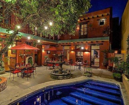 Casa De Leyendas (Adults Only) Масатлан Екстериор снимка