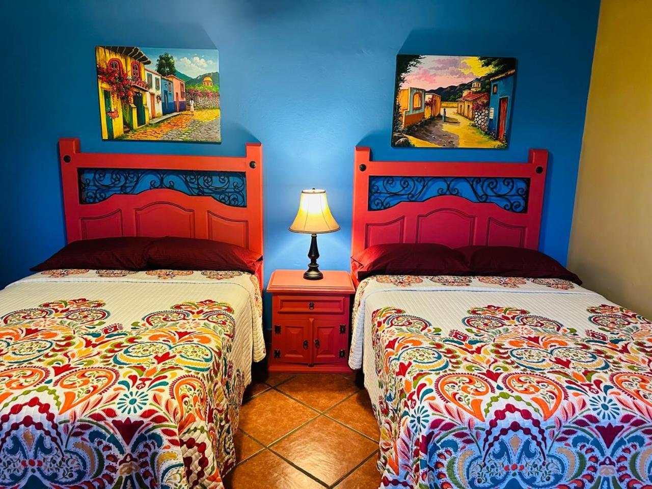 Casa De Leyendas (Adults Only) Масатлан Екстериор снимка